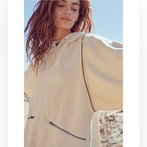 FREE PEOPLE➕NWT Close Call Zip Off Sleeve Hoodie - Picture 1 of 11